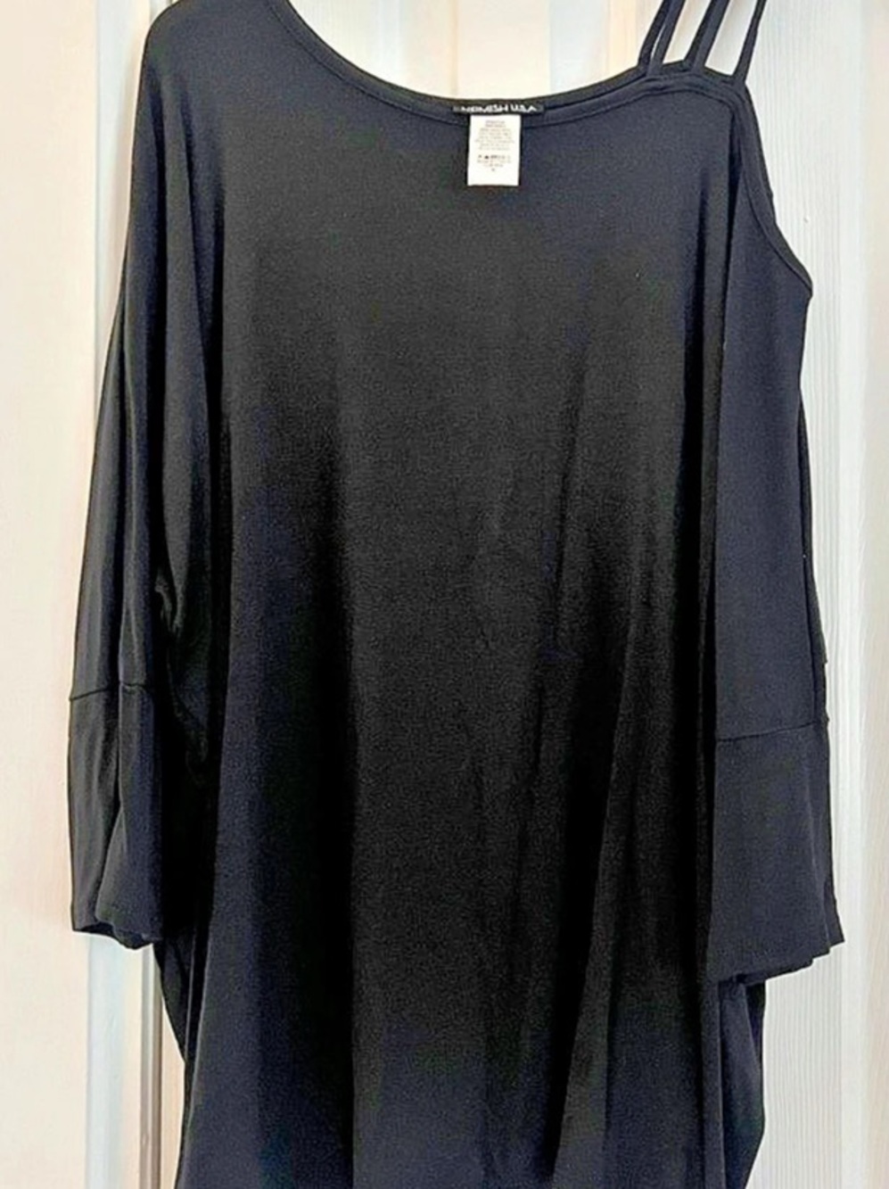 Black 3/4 sleeve Tunic